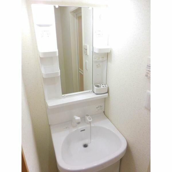 ��ʌ�����s�����Q���ڂ̃}���V�����̐��ʏ�