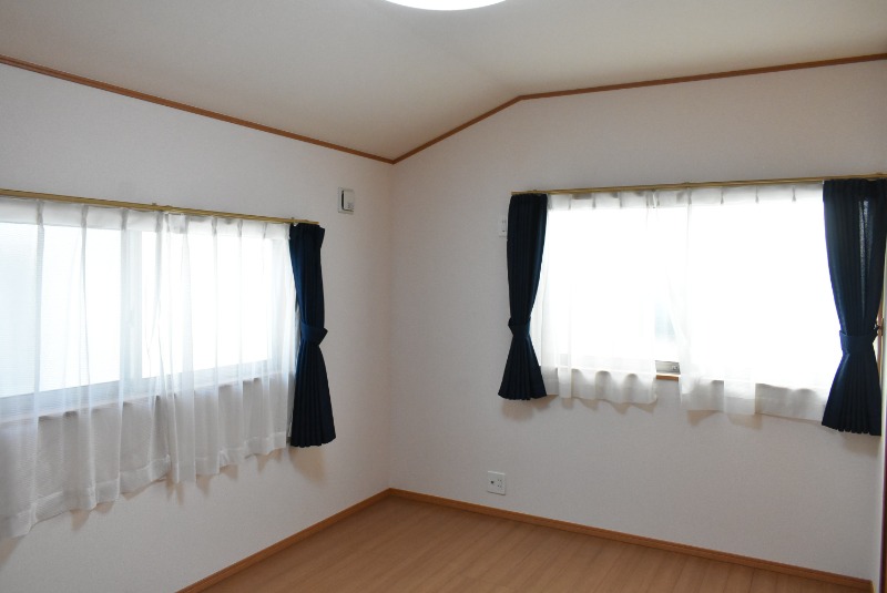 ��ʌ��������܎s������厚�쒆�ۂ̈�ˌ��Ă̂��̑������E�X�y�[�X