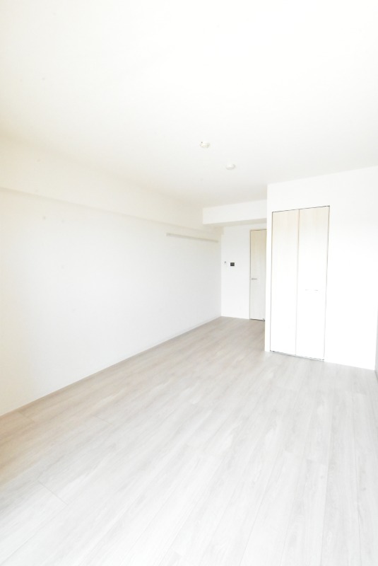 ��ʌ��������܎s�΋�����S���ڂ̃}���V�����̋��ԁE���r���O