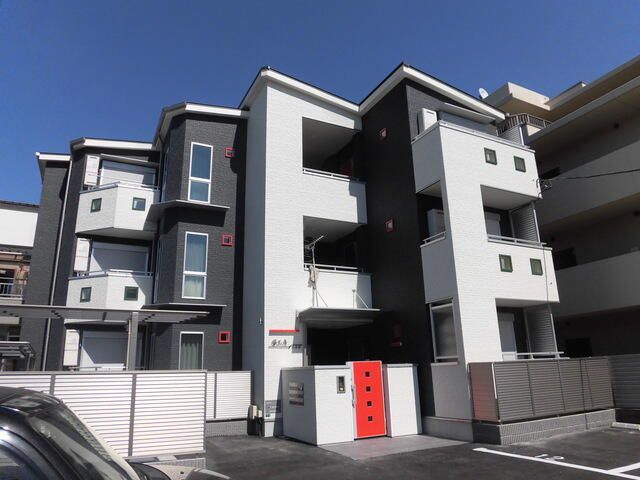 ��ʌ�����s������S���ڂ̃A�p�[�g�̌����O��