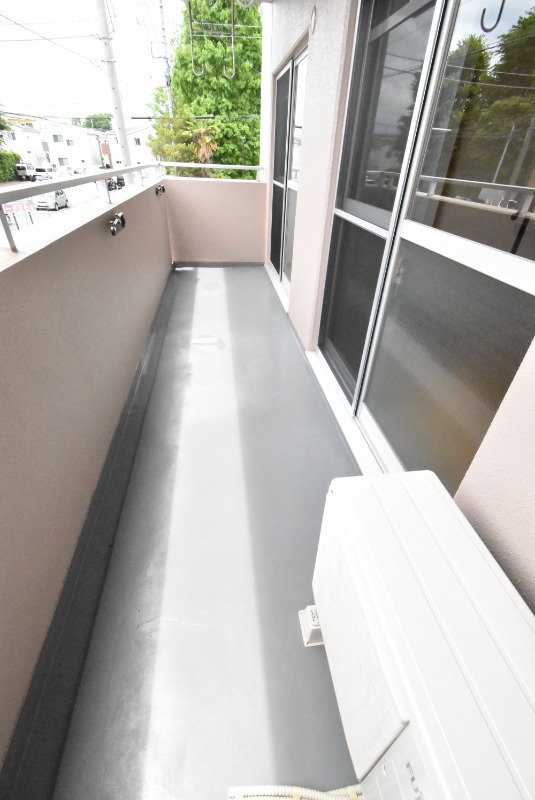 ��ʌ��z�J�s���z�J�R���ڂ̃}���V�����̃o���R�j�[