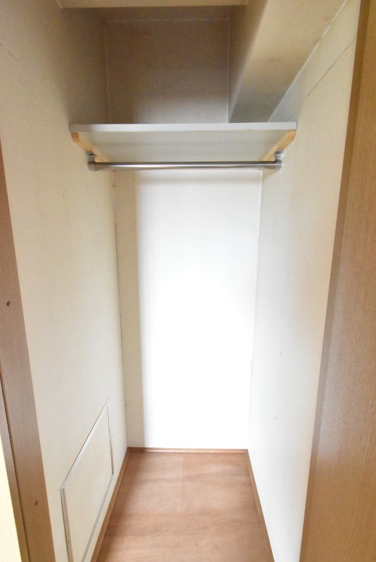 ��ʌ��z�J�s���z�J�R���ڂ̃}���V�����̎��[