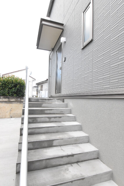 ��ʌ�����s�厚���̈�ˌ��ẴG���g�����X