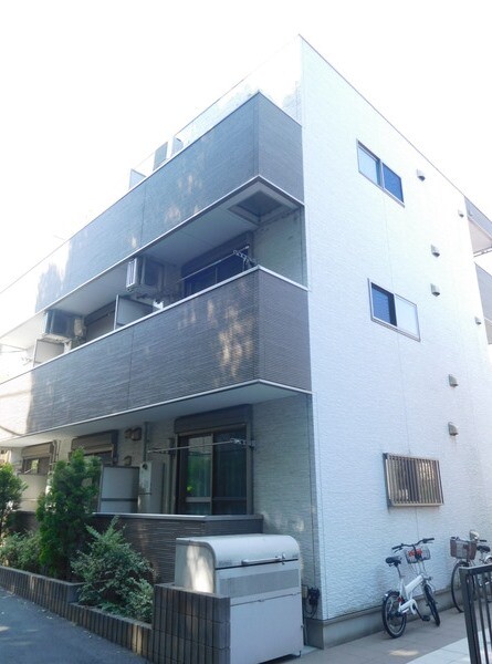 ��ʌ��������܎s���搼�x�W���ڂ̃A�p�[�g�̃G���g�����X