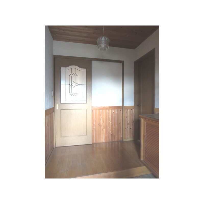 ��ʌ��������܎s�΋�厚���̃A�p�[�g�̌���