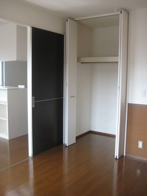 ��ʌ��������܎s�΋擹�c�y�Q���ڂ̃A�p�[�g�̎��[