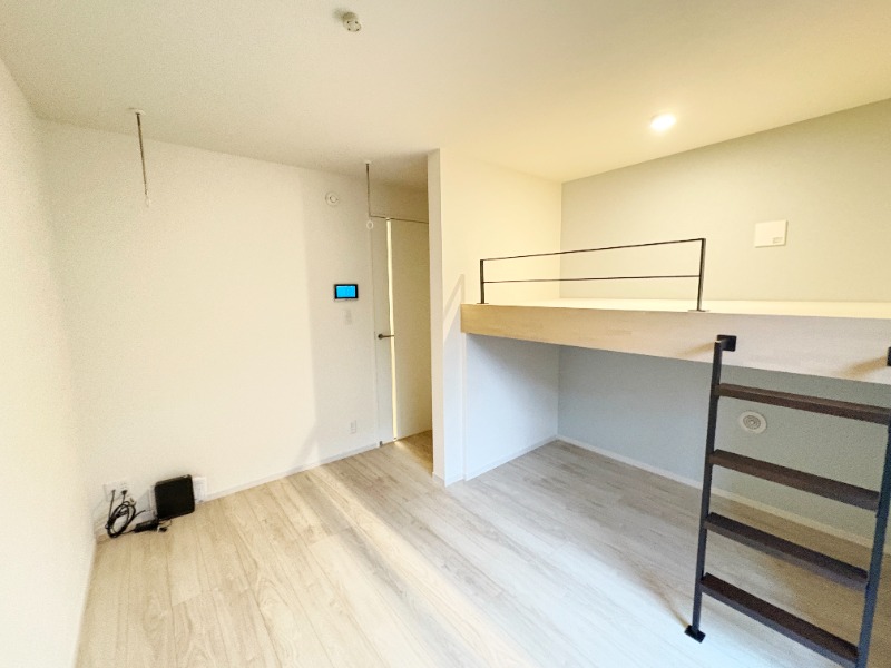 ��ʌ��������܎s�����擌��{�S���ڂ̃A�p�[�g�̋����E���r���O