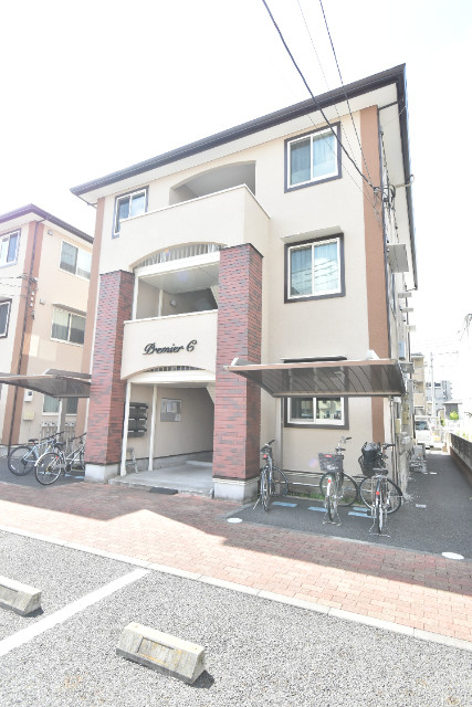 ��ʌ��z�J�s���C�N�^�E���T���ڂ̃A�p�[�g�̌����O��