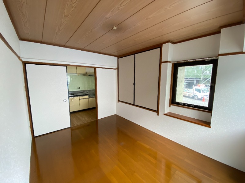 ��ʌ��������܎s�k��y�C���Q���ڂ̃}���V�����̂��̑������E�X�y�[�X