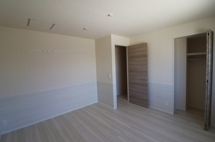 ��ʌ��������܎s�΋�厚�O���̃A�p�[�g�̂��̑������E�X�y�[�X