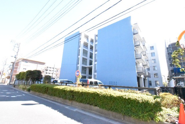 ��ʌ������s�����S���ڂ̃}���V�����̌����O��