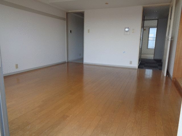 ��ʌ������s�����S���ڂ̃}���V�����̋��ԁE���r���O