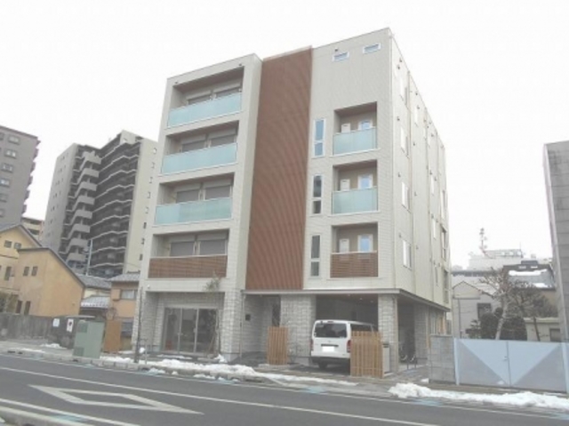 ��ʌ��������܎s�Y�a�撇���R���ڂ̃}���V�����̌����O��