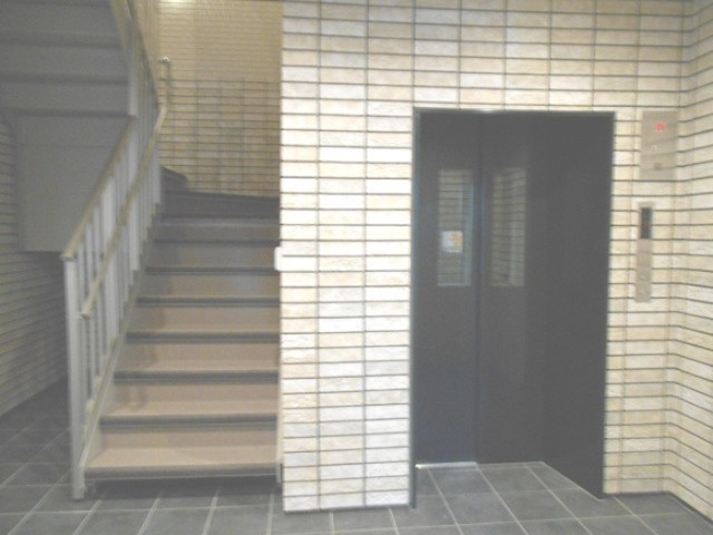 ��ʌ��������܎s�Y�a�撇���R���ڂ̃}���V�����̂��̑�