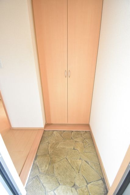 ��ʌ��������܎s��������u�Q���ڂ̃A�p�[�g�̌���