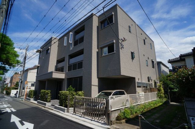 ʌ܎s{y蒬Qڂ̃}V̌O