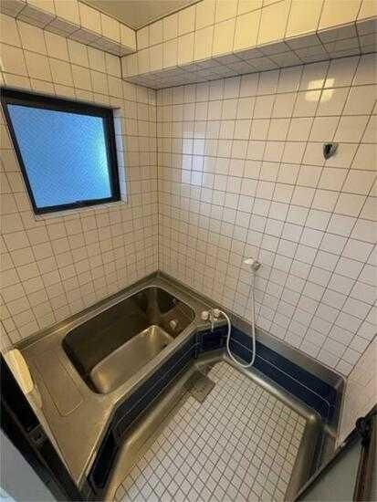 ��ʌ��������܎s��捪�݂P���ڂ̃}���V�����̃o�X