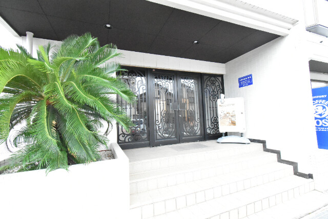 ��ʌ��������܎s�΋擌�Y�a�V���ڂ̃}���V�����̃G���g�����X