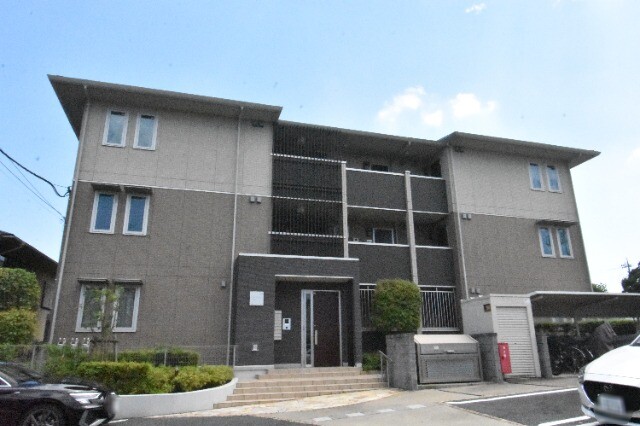 ��ʌ��������܎s�k��y�C���Q���ڂ̃A�p�[�g�̌����O��