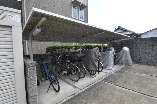 ��ʌ��������܎s�k��y�C���Q���ڂ̃A�p�[�g�̂��̑�