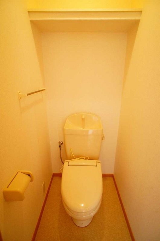 ��ʌ������s�h���R���ڂ̃}���V�����̃g�C��