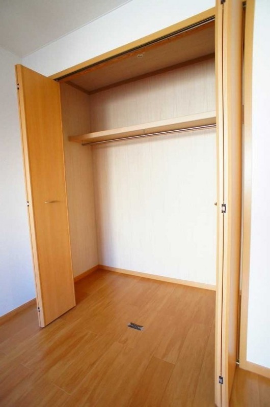 ��ʌ������s�h���R���ڂ̃}���V�����̎��[