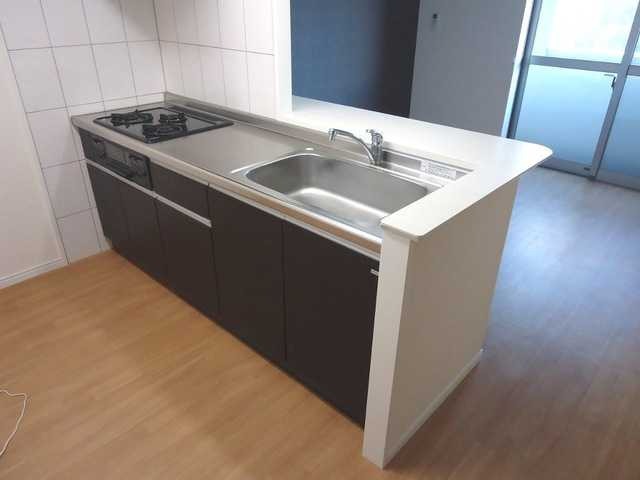 ��ʌ��@�c�s��Q���ڂ̃}���V�����̃L�b�`��