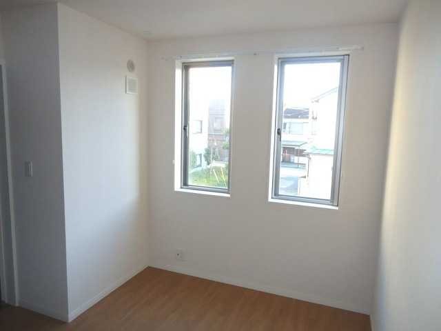 ��ʌ��@�c�s��Q���ڂ̃}���V�����̂��̑������E�X�y�[�X