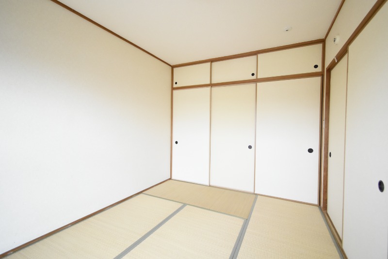 ��ʌ��k�����S�ɓޒ��w���P���ڂ̃}���V�����̂��̑�