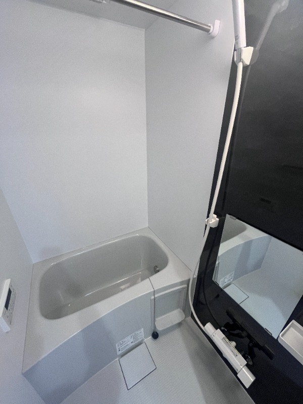 ��ʌ��������܎s�������a�c���Q���ڂ̃A�p�[�g�̃o�X