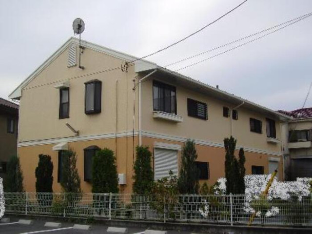 ��ʌ�����s����Q���ڂ̃A�p�[�g�̌����O��