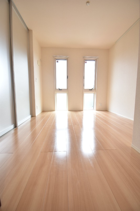 ��ʌ��������܎s����厚���L�̃A�p�[�g�̂��̑������E�X�y�[�X