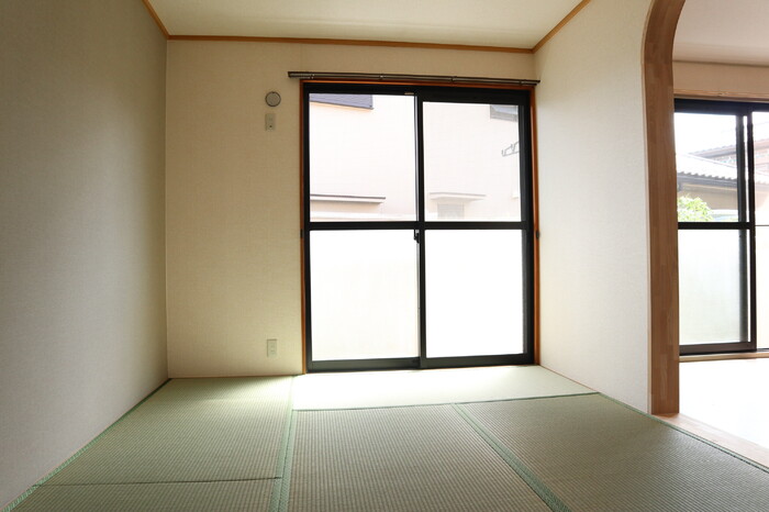 ��ʌ�����s����Q���ڂ̃A�p�[�g�̂��̑�