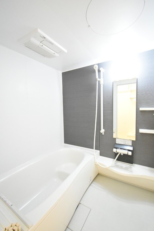 ��ʌ��������܎s����O���U���ڂ̃A�p�[�g�̃o�X