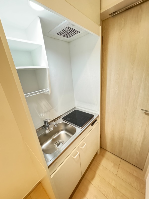 ��ʌ��������܎s�����扺�����S���ڂ̃A�p�[�g�̃L�b�`��