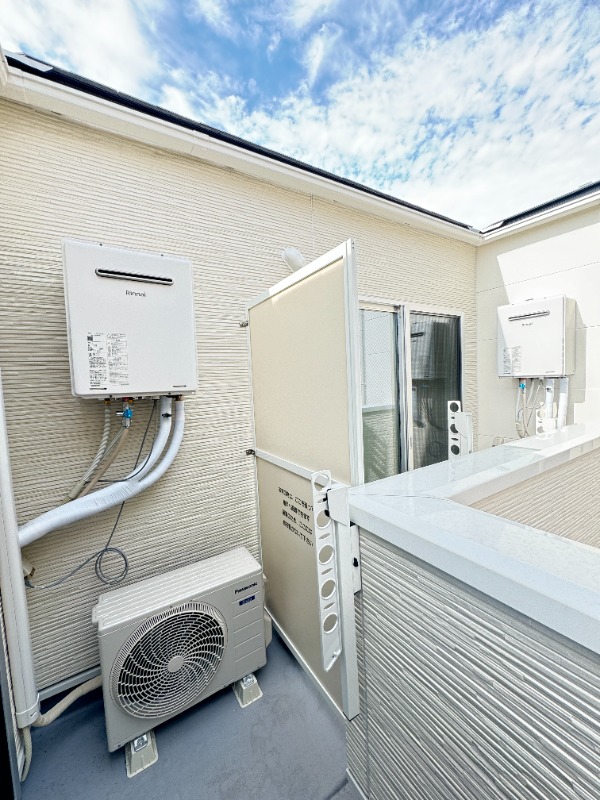 ��ʌ��������܎s�����扺�����S���ڂ̃A�p�[�g�̃o���R�j�[