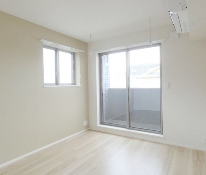 ��ʌ��������܎s��{����ؒ��S���ڂ̃}���V�����̋��ԁE���r���O