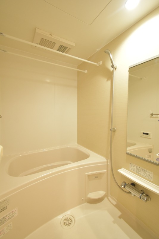 ��ʌ��������܎s��{����ؒ��S���ڂ̃}���V�����̃o�X