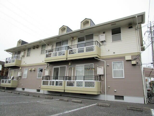 ��ʌ�����s�h���̃A�p�[�g�̌����O��