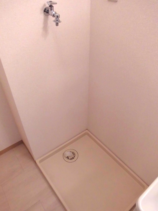 ��ʌ������s�h���R���ڂ̃A�p�[�g�̂��̑�