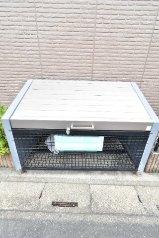 ��ʌ������s�h���R���ڂ̃A�p�[�g�̂��̑�