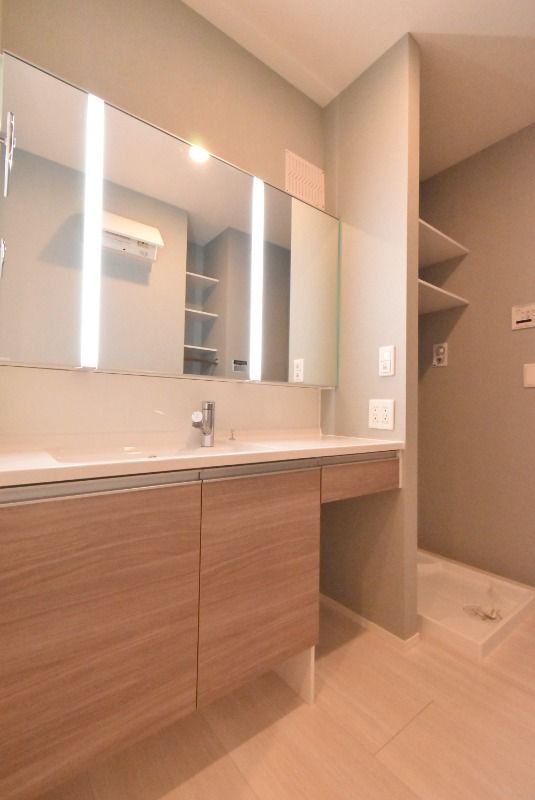 ��ʌ��������܎s�΋挴�R�R���ڂ̃A�p�[�g�̐��ʏ�