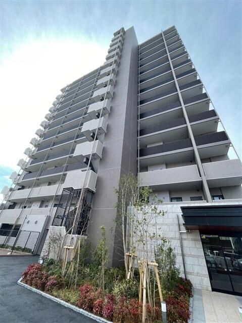 ��ʌ��������܎s��΋�{���R����3-4�̃}���V�����̌����O��