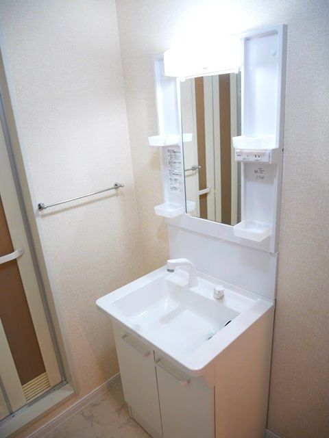 ��ʌ��������܎s�����擌��{�U���ڂ̃A�p�[�g�̐��ʏ�