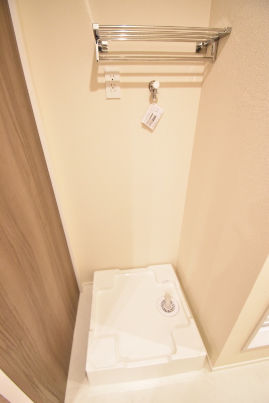 ��ʌ��O���s����c�Q���ڂ̃}���V�����̂��̑�