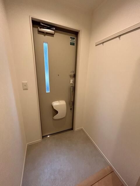 ��ʌ��������܎s�Y�a���ՂS���ڂ̃A�p�[�g�̌���