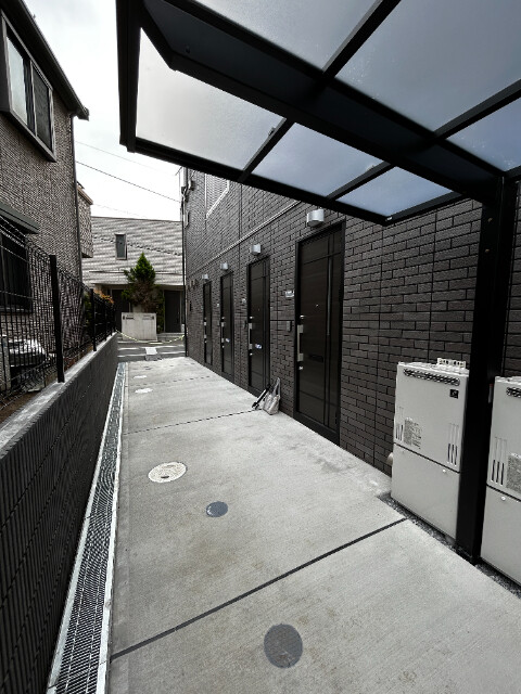 ��ʌ��������܎s�Y�a���ՂS���ڂ̃A�p�[�g�̃G���g�����X