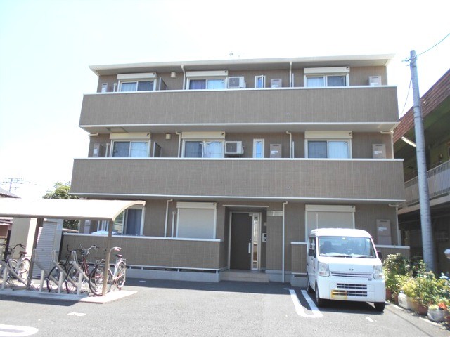 ��ʌ��z�J�s���z�J�P���ڂ̃A�p�[�g�̌����O��