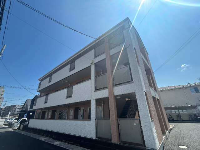 ��ʌ��������܎s������[��Q���ڂ̃}���V�����̌����O��