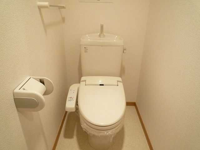 ��ʌ��k�����S�ɓޒ����h��S���ڂ̃A�p�[�g�̃g�C��